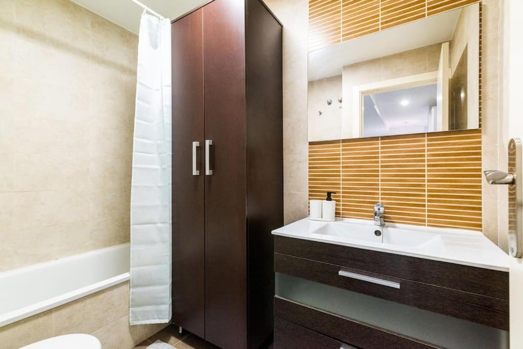 Precioso Piso Torrenueva Con Piscina Y Cerca Playa Apartment ภายนอก รูปภาพ